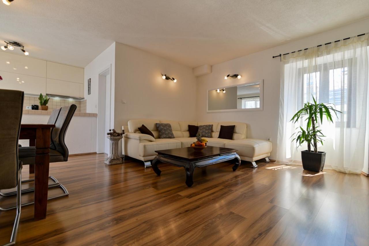 Apartman Ciciliani Trogir Buitenkant foto