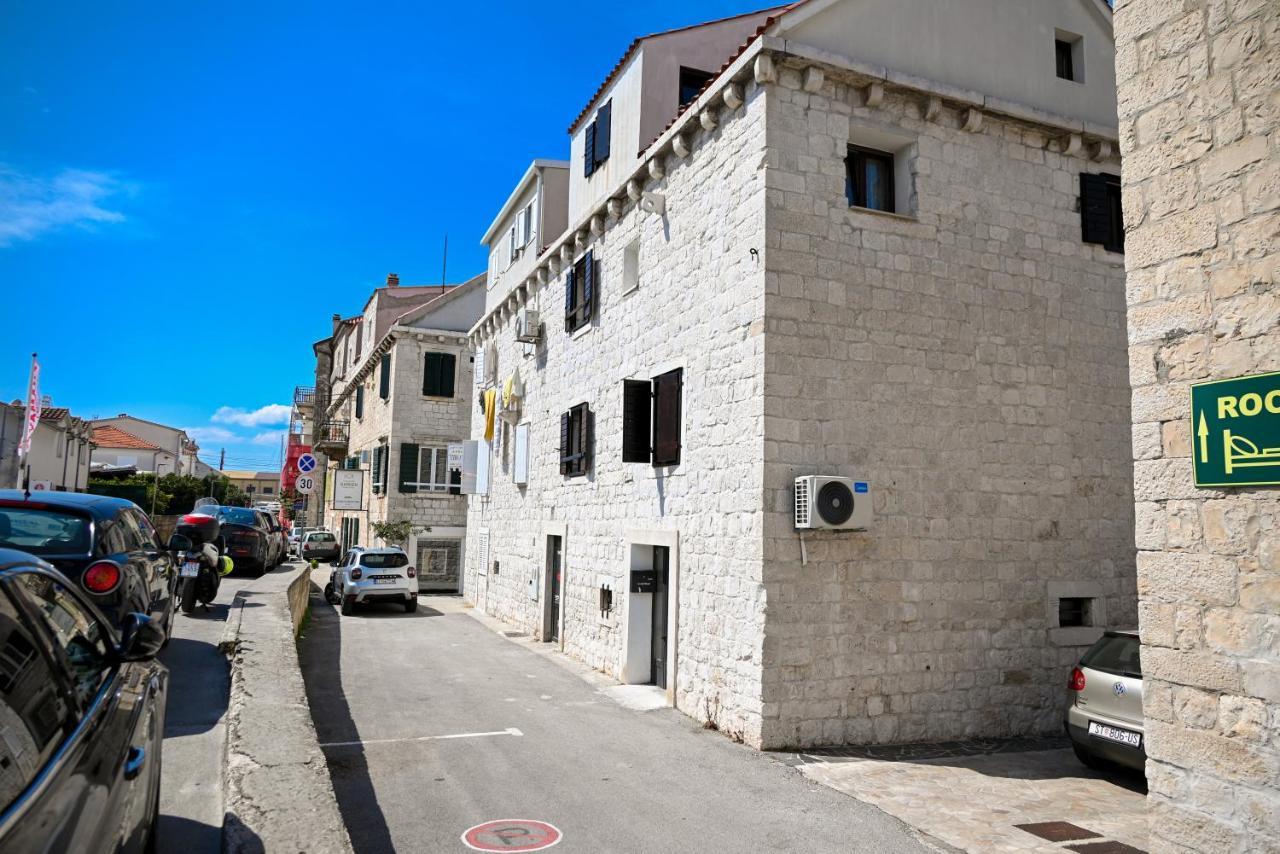 Apartman Ciciliani Trogir Buitenkant foto