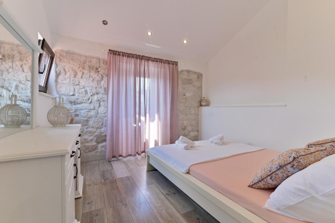 Apartman Ciciliani Trogir Buitenkant foto